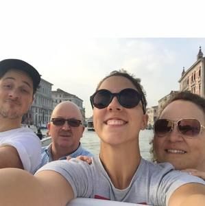 Meet your Posher, Anna